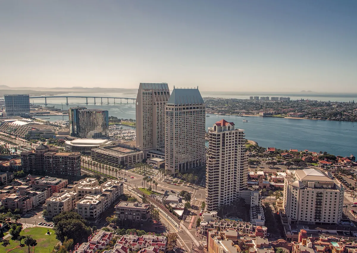 US city skyline